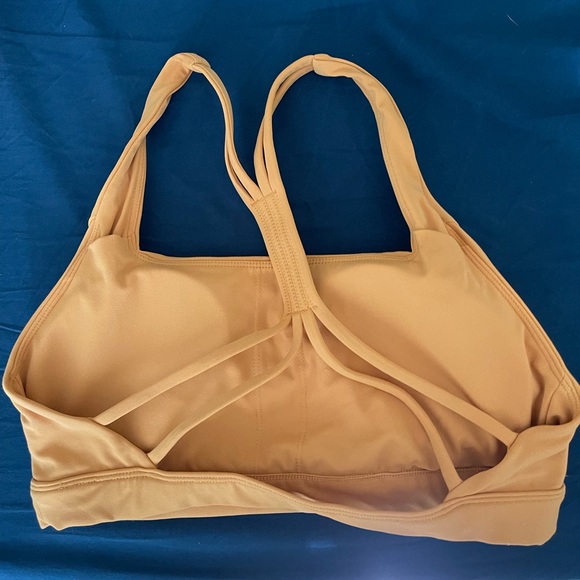 alphalete pulse kinetic bra - Picture 4 of 4